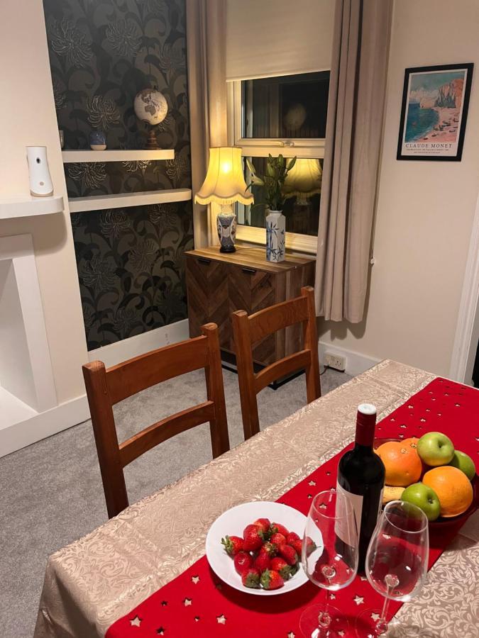 Luxury Cosy Retreat Apt 런던 외부 사진