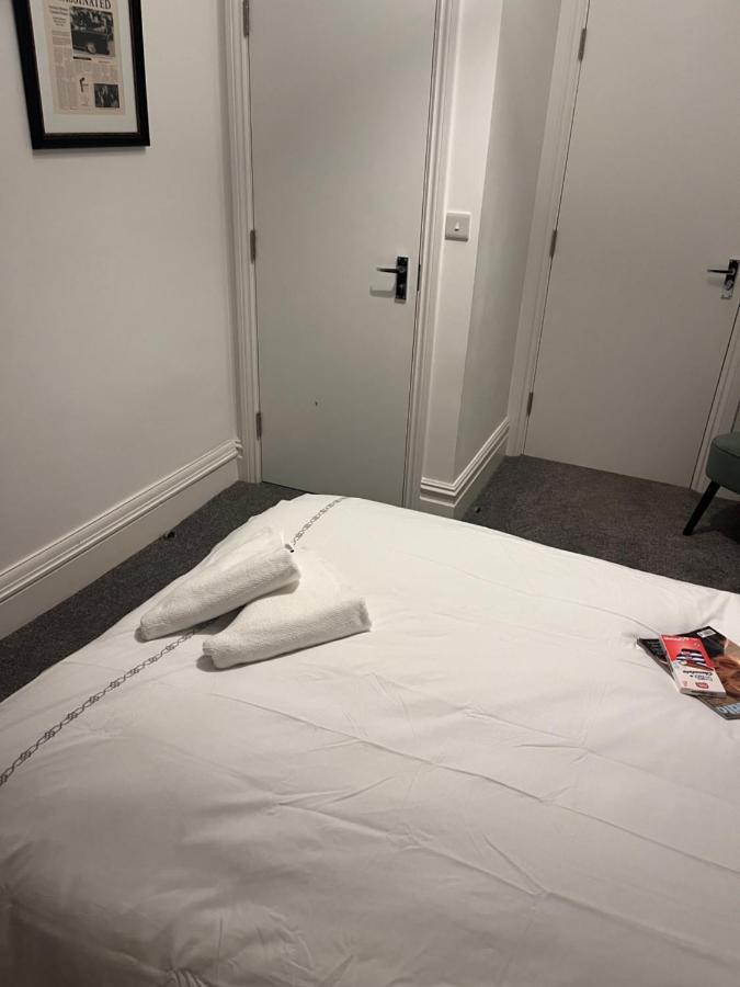 Luxury Cosy Retreat Apt 런던 외부 사진